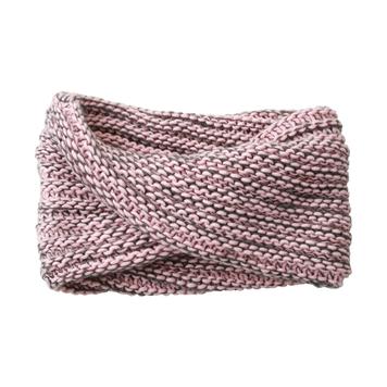 Echarpe tricotée torsadée en acrylique